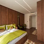 Emerald Free Garage Parking * Sarajevo
