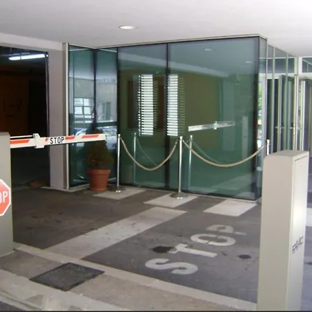 Emerald Free Garage Parking